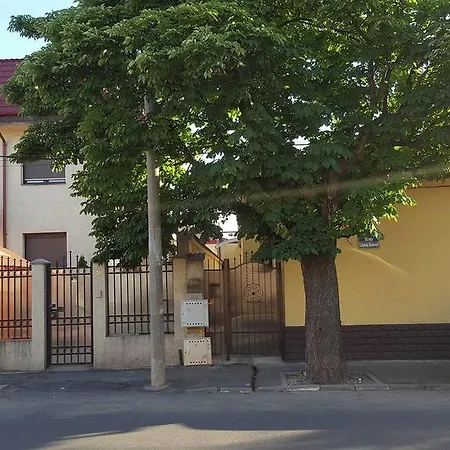 Guest house Vis A Vis