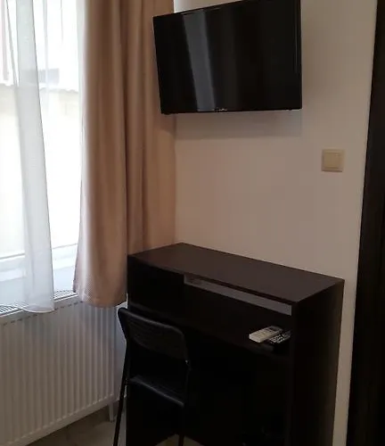 Konukevi Vis A Vis 3*