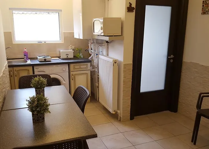 Konukevi Vis A Vis 3*