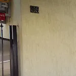 بيت ضيافة Vis A Vis بوخارست