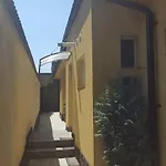 Guest house Vis A Vis 3*