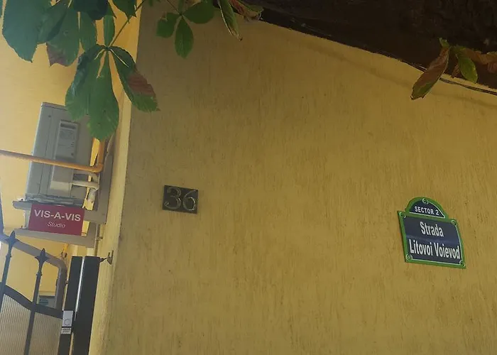 Vis A Vis ゲストハウス ブカレスト